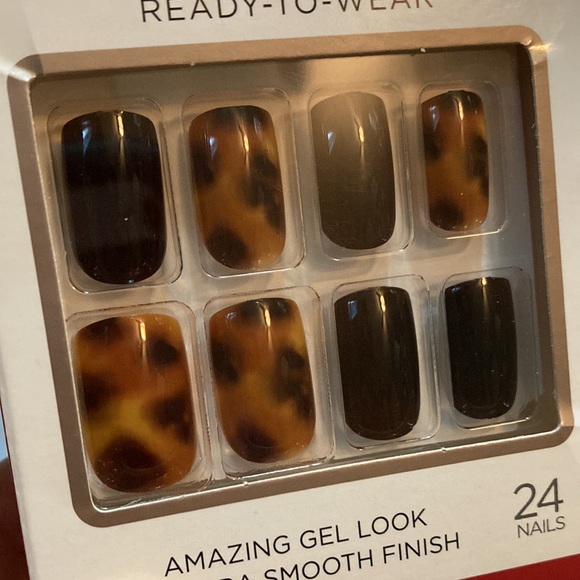 Kiss Medium Length Fake Nails 3-Box Bundle - Picture 3 of 11